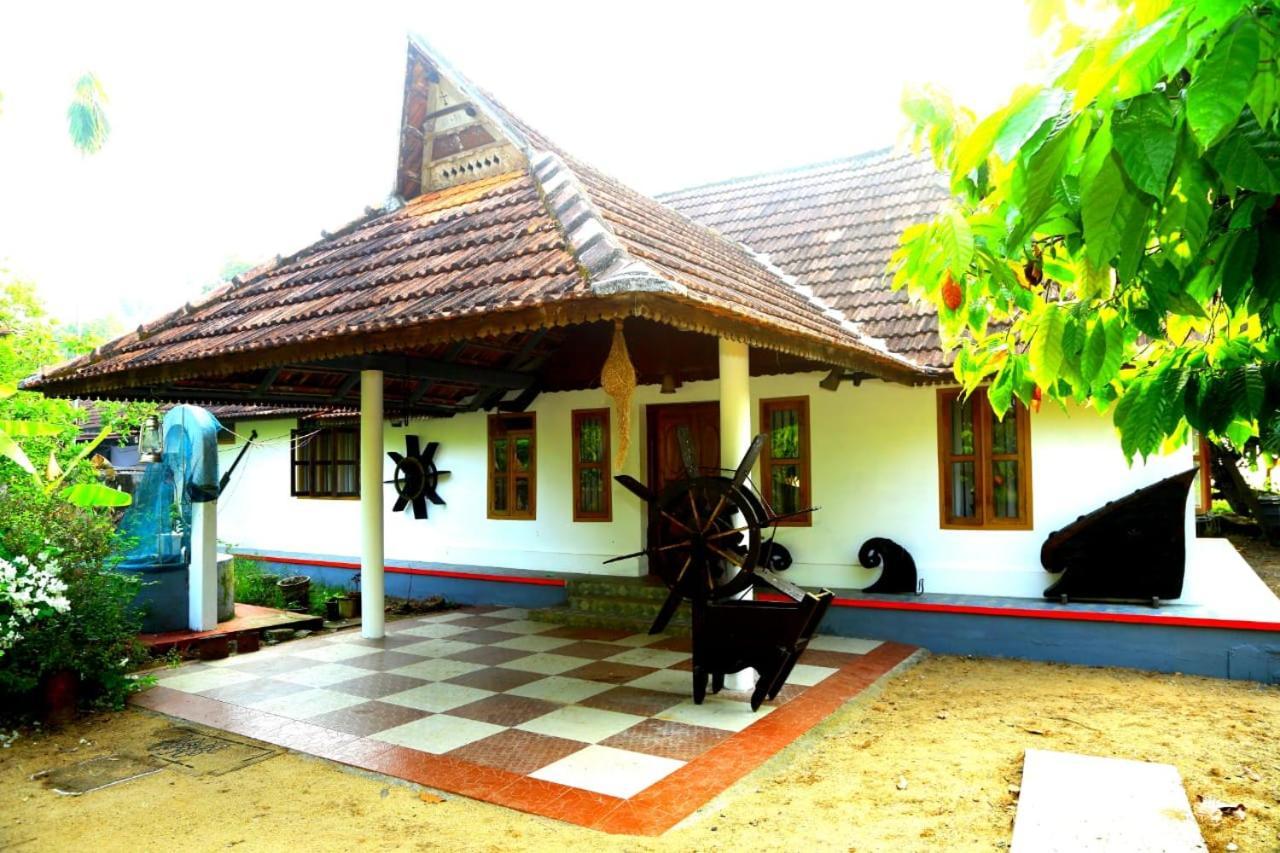 Valentine'S Rice Bowl Home Stay Alappuzha Exterior foto
